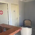 Otel Fast Troyes