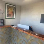 Otel Fast Troyes *