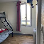 Fast Troyes Отель