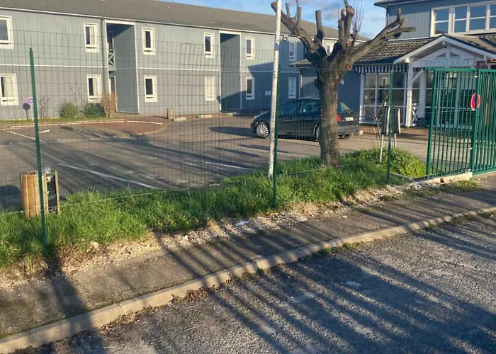 Fast Troyes Szálloda *